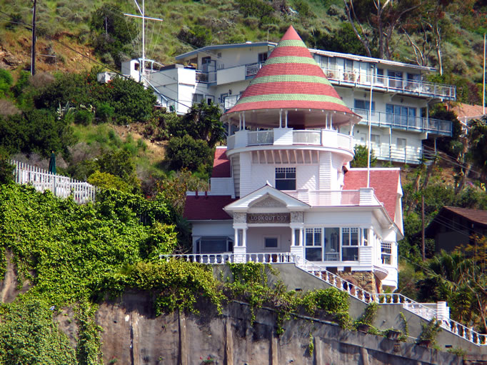 The photogenic Lookout Cottage.