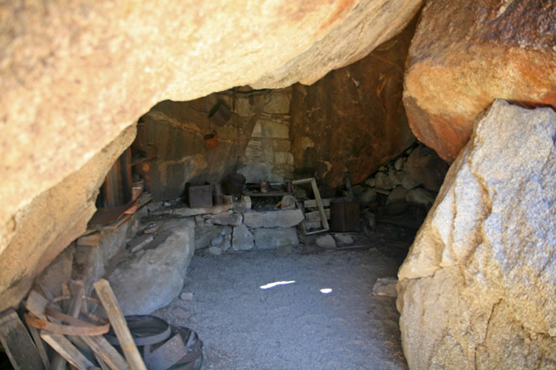 Once past the entry we enter the rock shelter itself, which is in remarkably good shape.