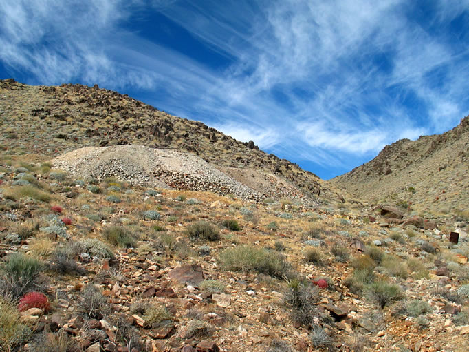 The sizeable tailings dumps testify to the hard work of the early miners.