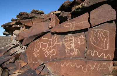 Cow Cove petroglyphs