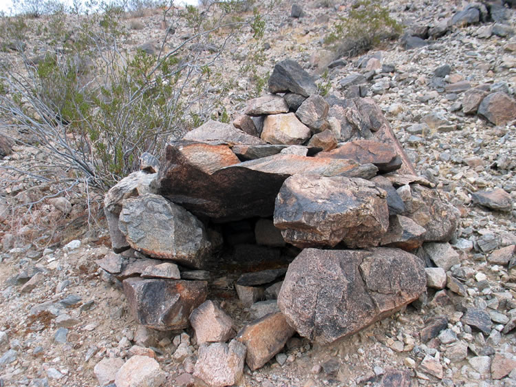 A closer look at the cairn.