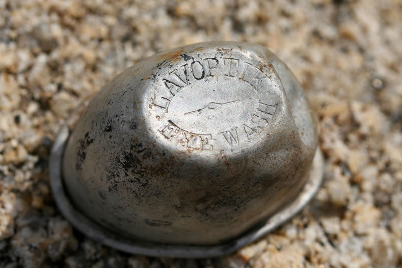 Here's a closer look at the bottom of the eye wash cup.