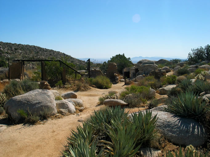 Sleeping quietly at the end of the trail are the remains of Yaquitepec.