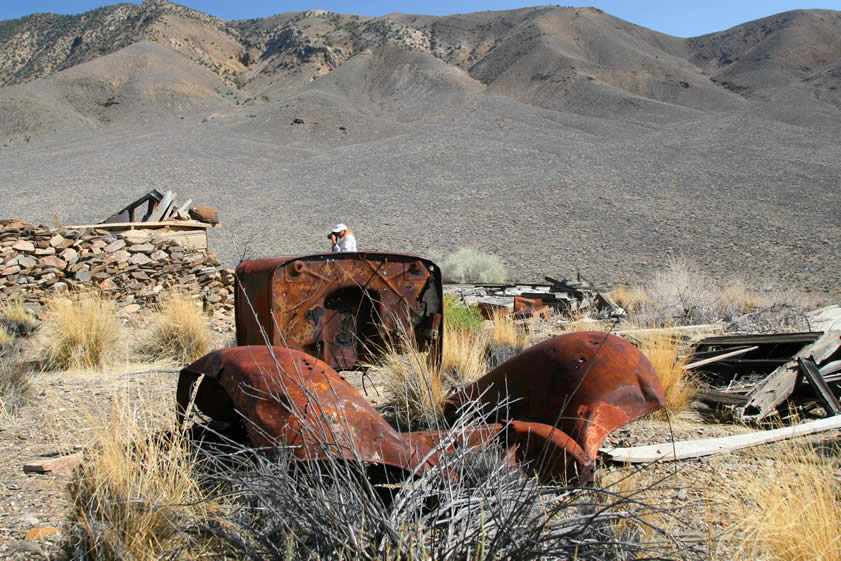The front end of one of the many old vehicles strewn around the mine site.