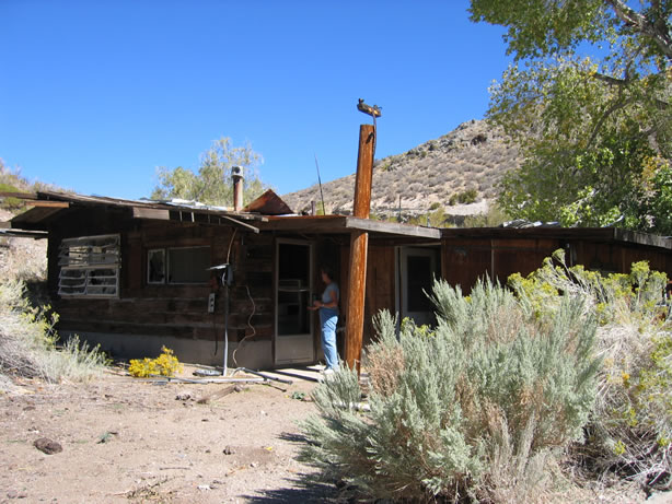 Cabin at Horsethief Springs.