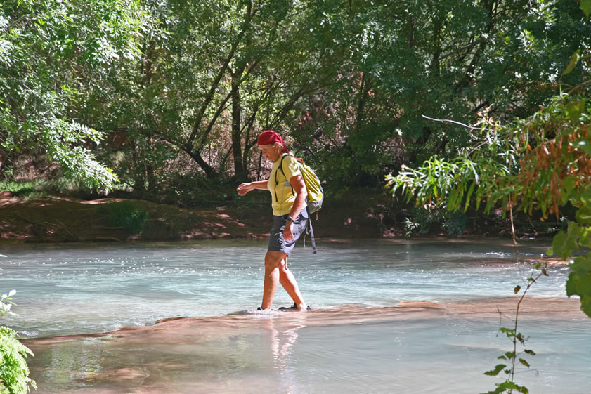 Jamie shows off her "look, I'm walking on water" moves.