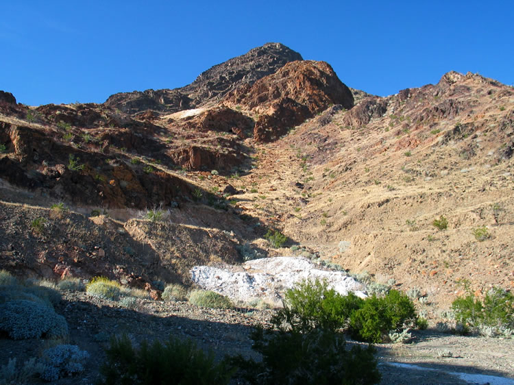 A view toward the upper workings.