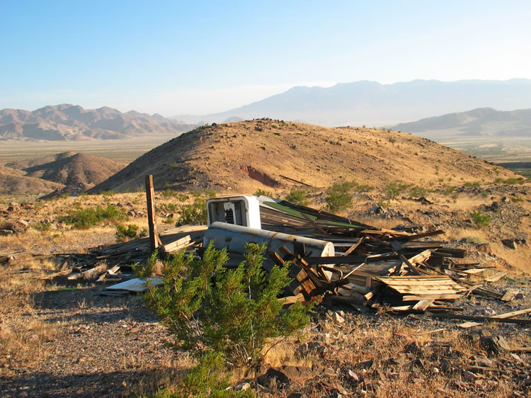 The remains of the cookhouse.