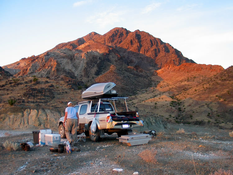 A nice flat tailings pile provided a great campsite.