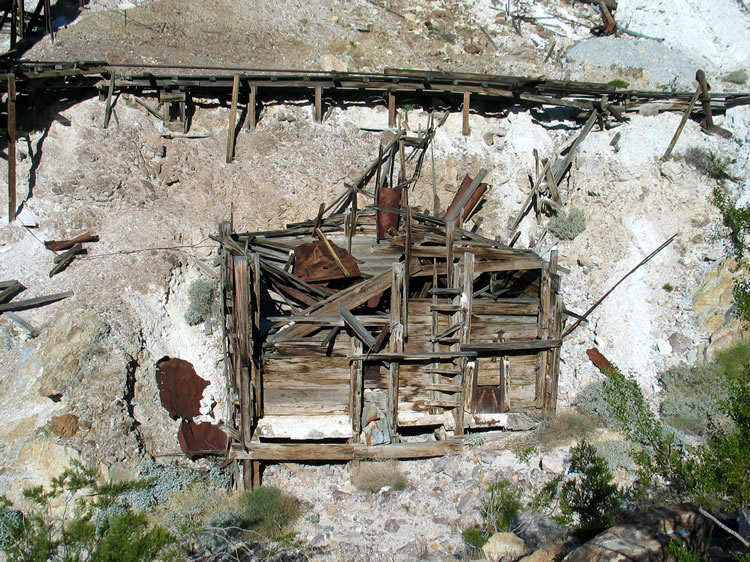 In the 1940's the mine was leased to the Sierra Talc Company and continued to be worked until the late 1960's.