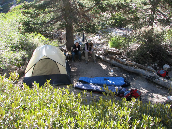 The Dzrtgrls decided to sleep under the stars and thereby avoid carrying a tent.