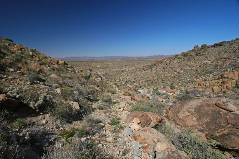 Here's a look behind us toward the mouth of the canyon.