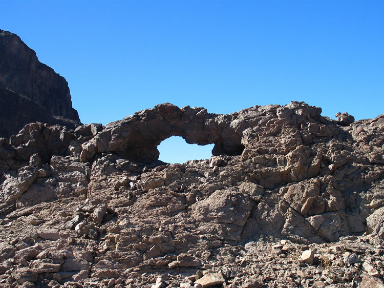There's even a little mini-arch!