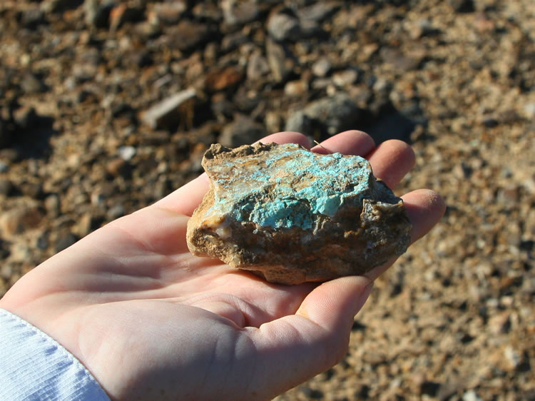 A piece of ore?