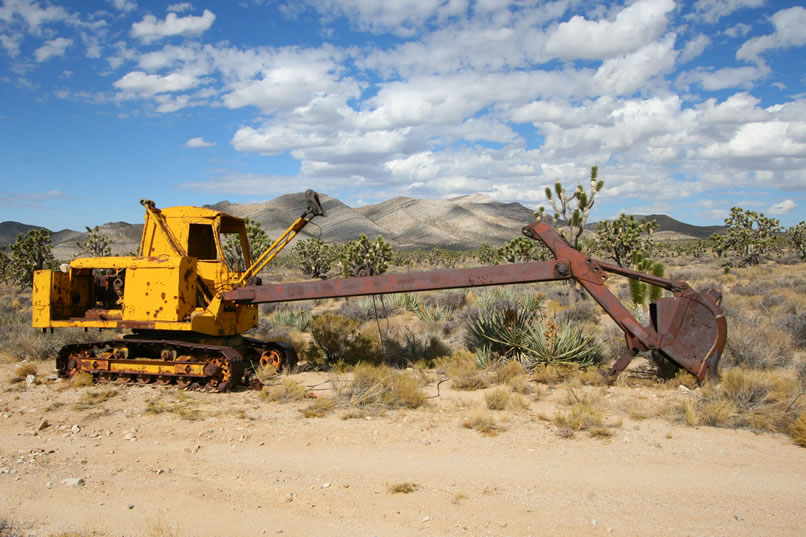 For a minute, we think that this is a dinosaur that escaped from the Dinosaur Trackways ACEC.   It looks a lot like a Scoopasaurus to us.